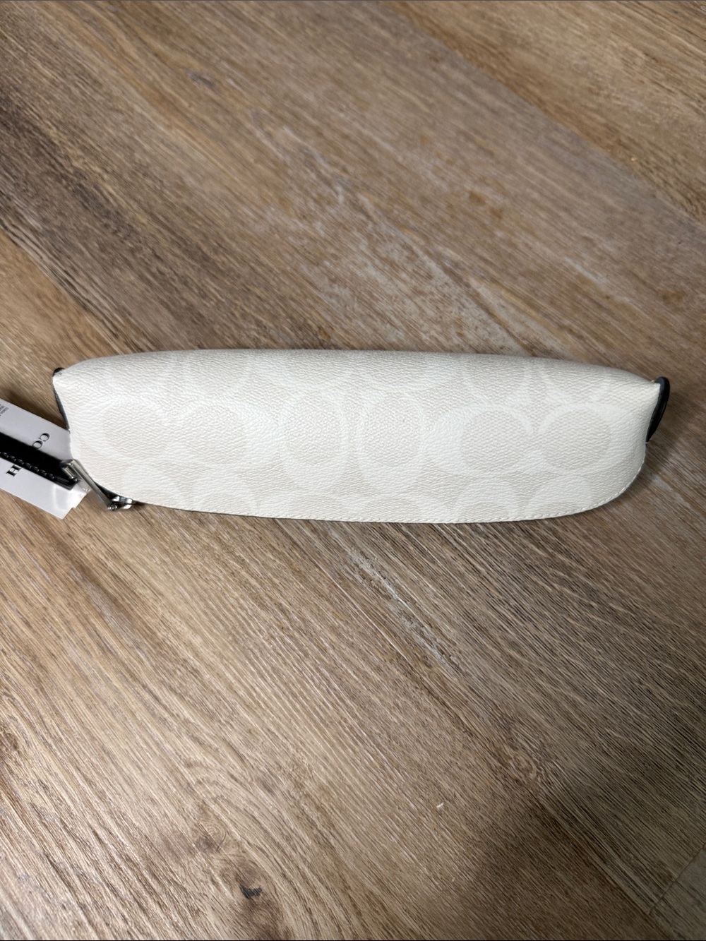 Coach Cream Logo Zip Case with Black Trim - Picture 4 of 4